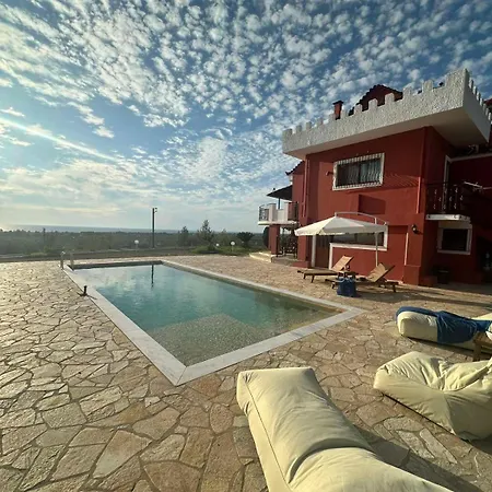 Nestoras Castle * Zacharo