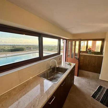 Nestoras Castle Villa *