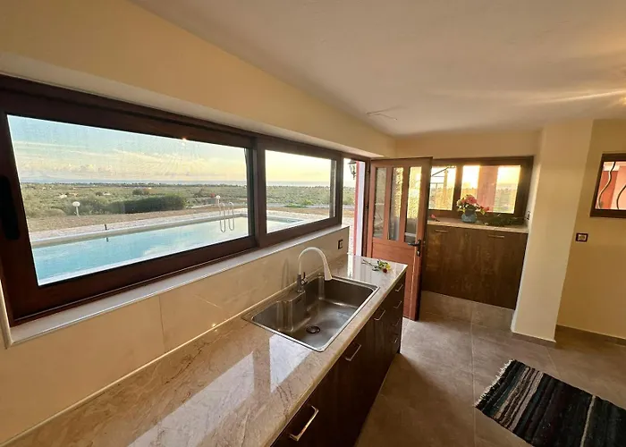 Nestoras Castle Villa *