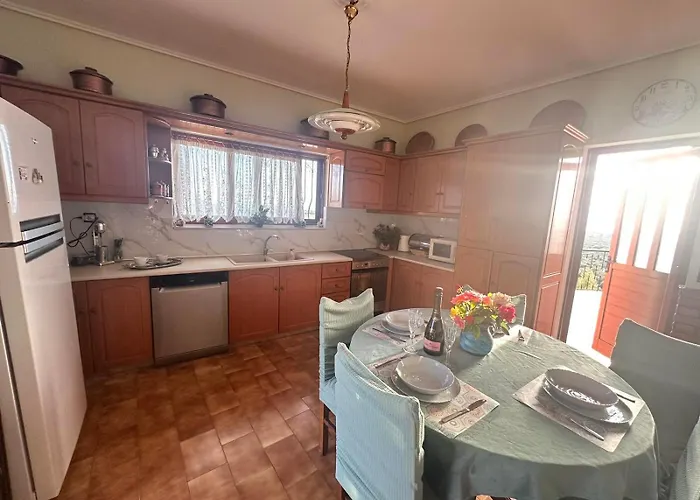 Nestoras Castle * Zacharo