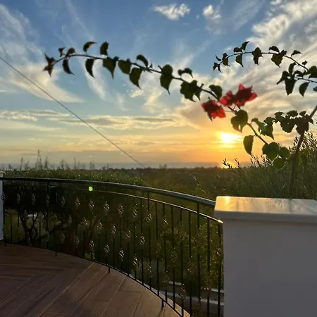 Nestoras Castle Vila Zacharo