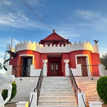 Nestoras Castle