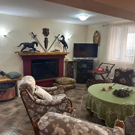 Nestoras Castle Vila *