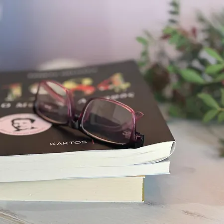 Nestoras Castle Vila