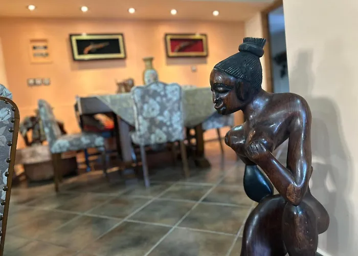 Villa Nestoras Castle *